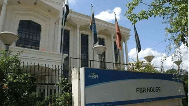 Pakistan Plans New Taxes on Online Businesses to Raise Rs65 Billion