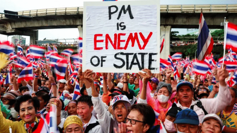 Thousands protest in Bangkok calling for Thai PM to resign