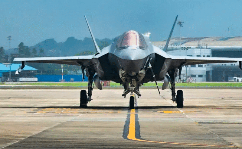 Both pilots killed as fighter jet crashes in Rajasthan